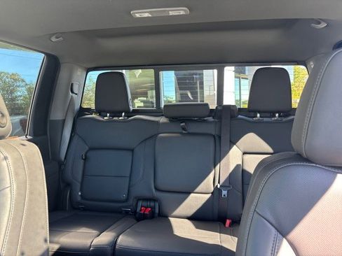 New 2026 GMC Sierra 2500 SLT w/ SLT Premium Package image 28