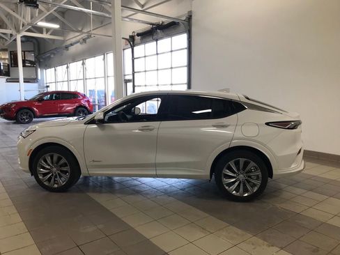 Used 2026 Buick Envista Avenir image 2