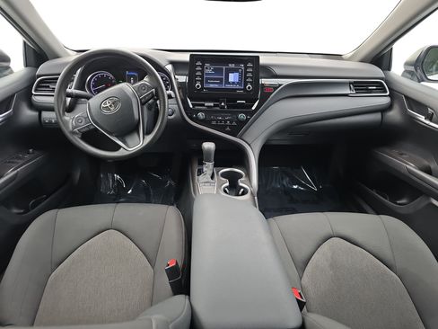 Used 2023 Toyota Camry LE image 9