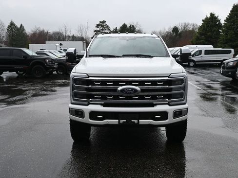 Used 2024 Ford F350 Platinum w/ Tremor Off-Road Package image 3