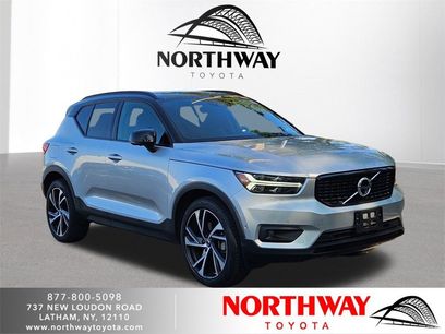 Used 2019 Volvo XC40 T5 R-Design