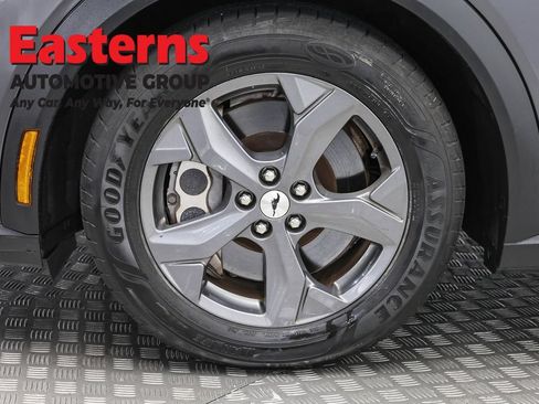 Used 2021 Ford Mustang Mach-E Select w/ Comfort/Technology Package AWD/4WD image 31