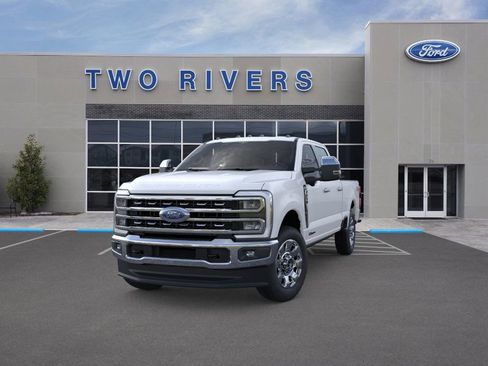 New 2026 Ford F250 Lariat w/ Chrome Package image 2