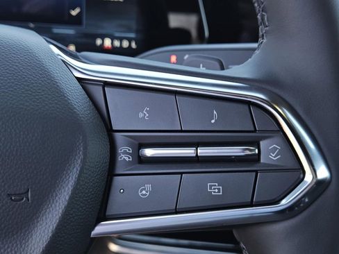 New 2026 Chevrolet Equinox LT image 15