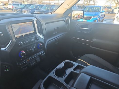 Used 2019 Chevrolet Silverado 1500 LT w/ All-Star Edition image 17