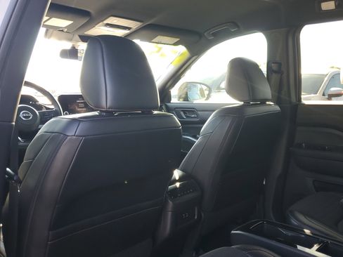 Used 2023 Nissan Pathfinder Rock Creek image 14