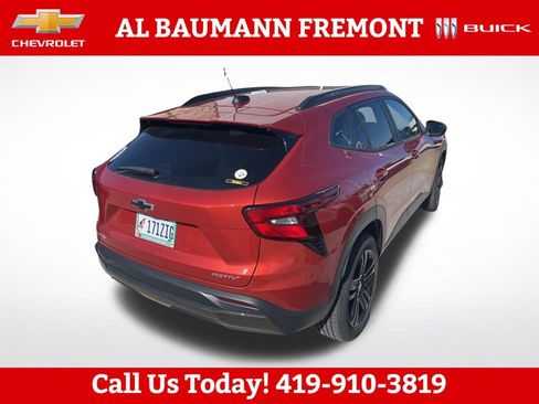 Used 2024 Chevrolet Trax ACTIV w/ Sunroof Package FWD image 8