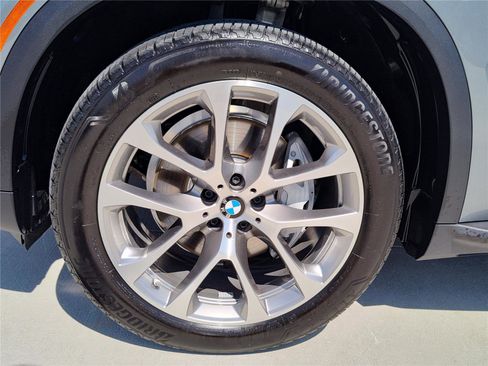 Certified 2025 BMW X5 xDrive40i image 13