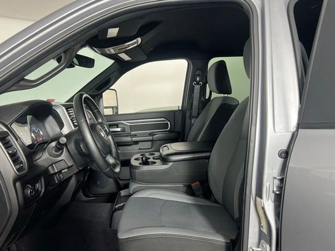 Used 2024 RAM 2500 Big Horn w/ Bed Utility Group image 21