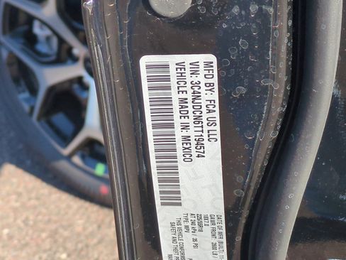 New 2026 Jeep Compass Limited image 25