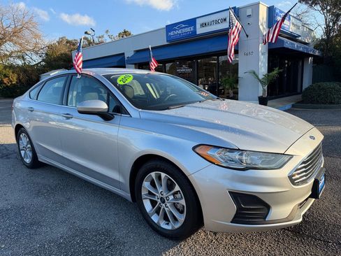 Used 2019 Ford Fusion SE image 7