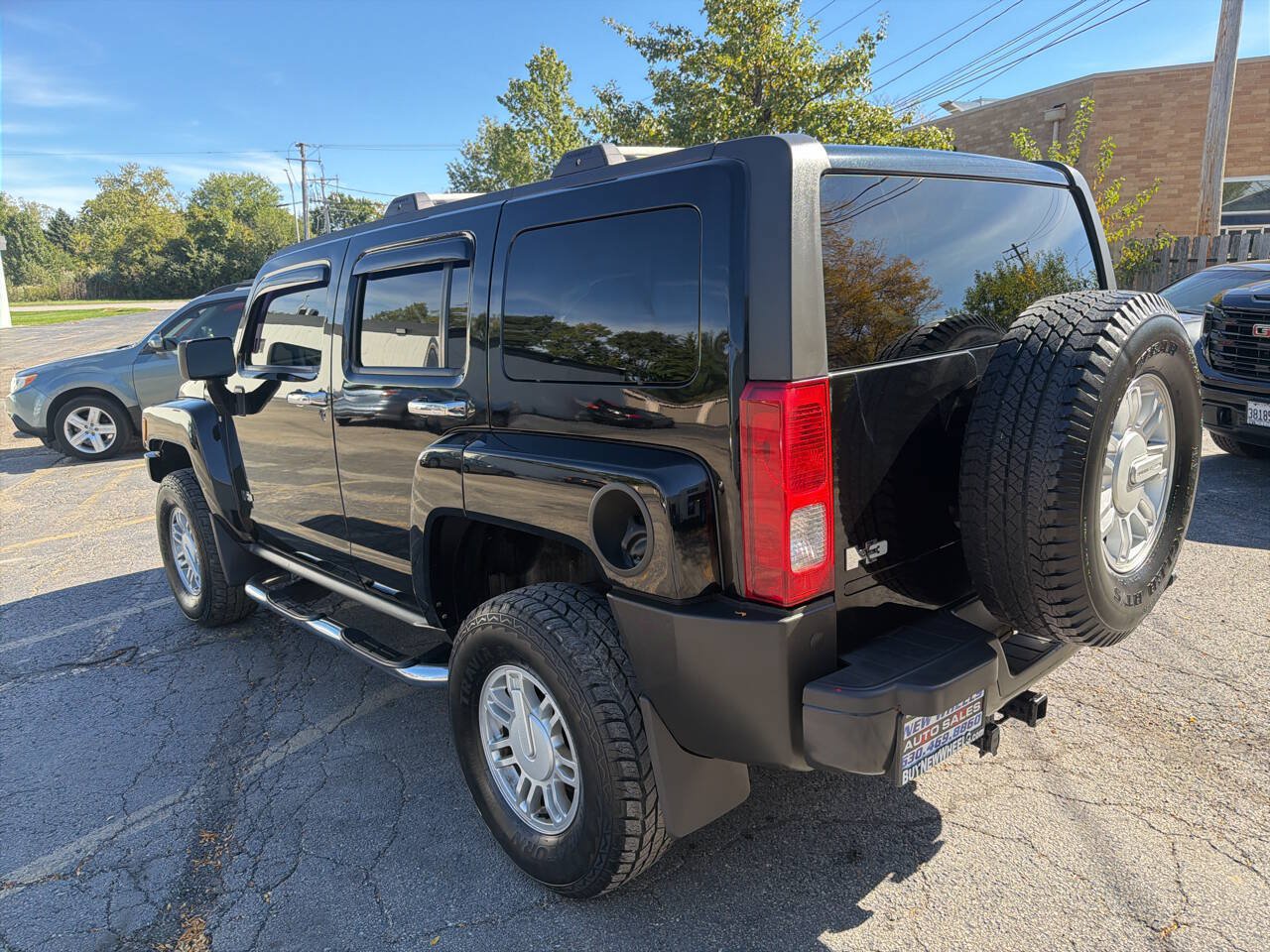 Used 2009 HUMMER H3 Luxury AWD/4WD image 4