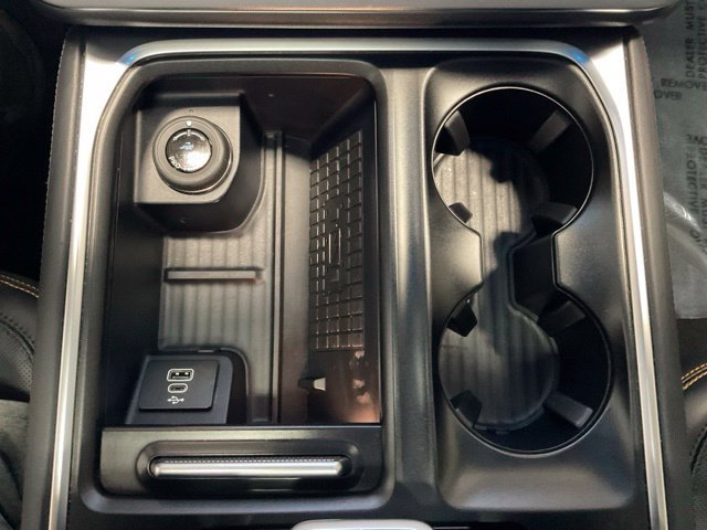 Used 2025 Ford Expedition Tremor AWD/4WD image 42