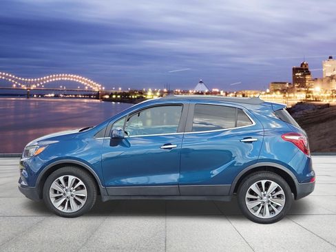 Used 2020 Buick Encore Preferred w/ Safety Package FWD image 2