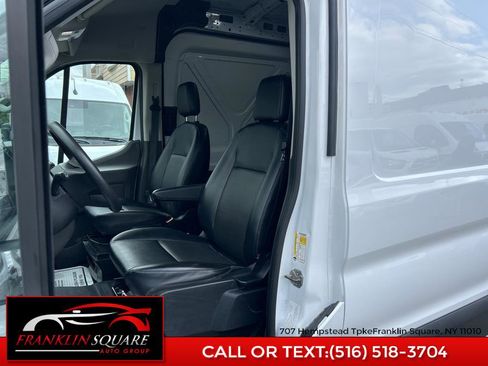 Used 2022 Ford Transit 250 Medium Roof image 19