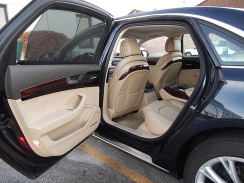 Used 2013 Audi A8 L 3.0T image 27