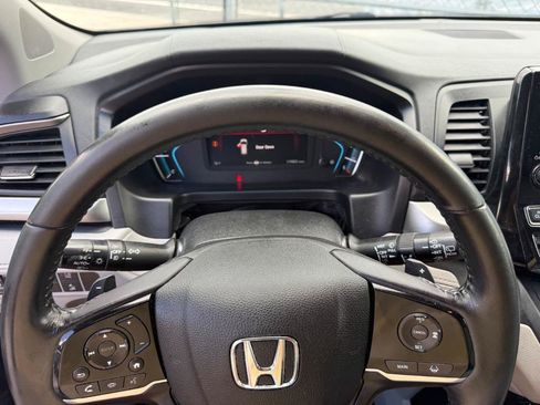 Used 2018 Honda Odyssey EX-L image 51