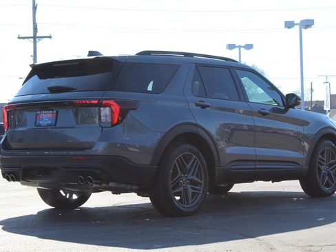 New 2026 Ford Explorer ST w/ Sun And Sound Package AWD/4WD image 7