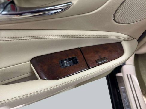 Used 2014 Lexus LS 460 image 32