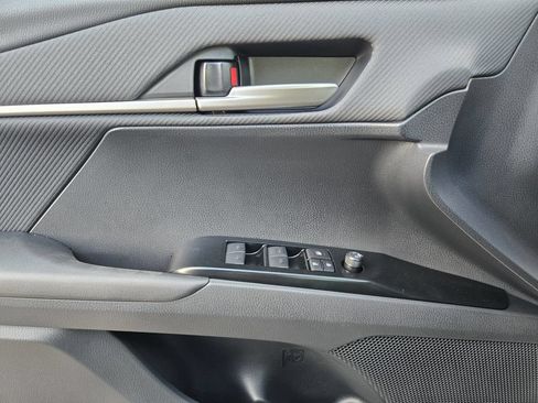 New 2026 Toyota Camry SE w/ Convenience Package FWD image 18
