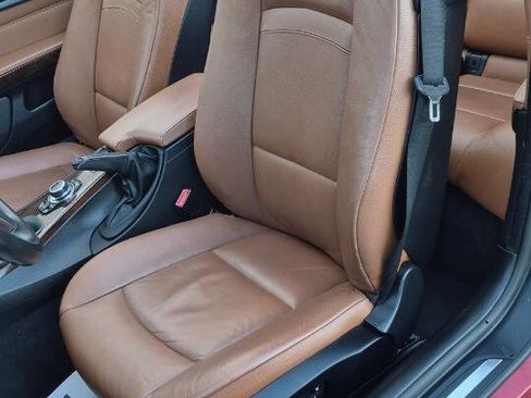 Used 2013 BMW 328i Convertible image 37