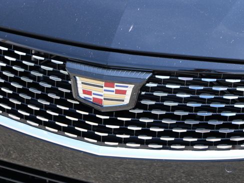 Used 2026 Cadillac CT4 Premium Luxury RWD image 12