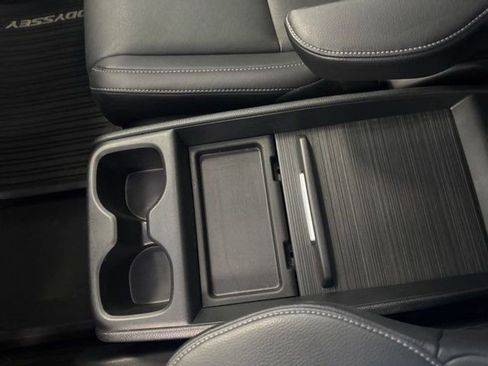 Used 2021 Honda Odyssey Touring image 22