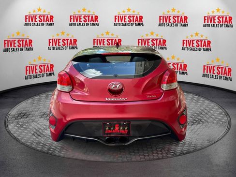 Used 2016 Hyundai Veloster Turbo image 6