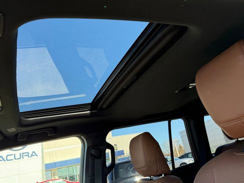 Used 2024 Lexus GX 550 w/ Cold Area Package image 11