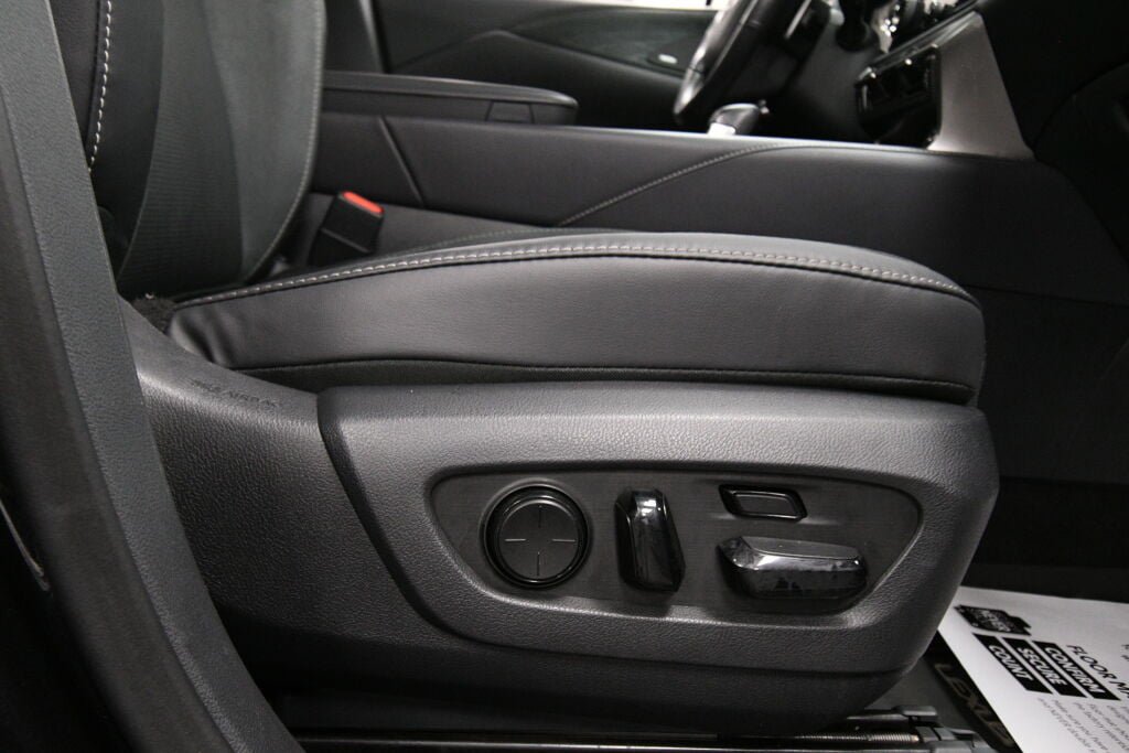 Used 2023 Lexus RX 350 AWD w/ Accessory Package image 29