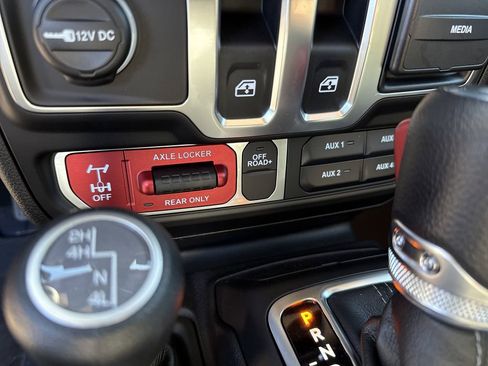 New 2026 Jeep Wrangler Sport AWD/4WD image 29