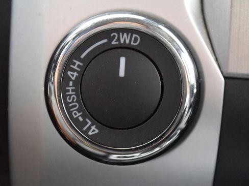 Used 2021 Toyota Tundra SR5 AWD/4WD image 16
