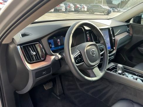 Certified 2024 Volvo XC60 B5 Plus w/ Protection Package Premier AWD/4WD image 11
