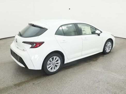 New 2025 Toyota Corolla SE image 21