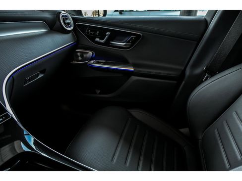 New 2026 Mercedes-Benz GLC 350e 4MATIC image 19