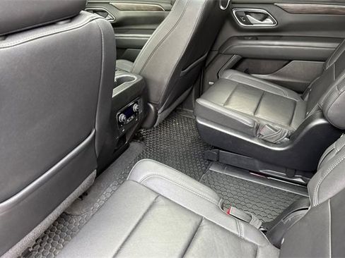 Used 2022 Chevrolet Tahoe Z71 w/ Luxury Package image 12