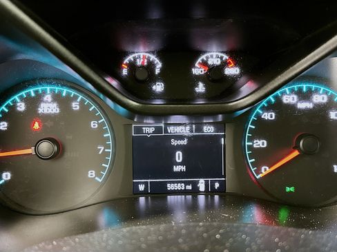 Used 2022 Chevrolet Colorado LT w/ Fleet Safety Package image 19