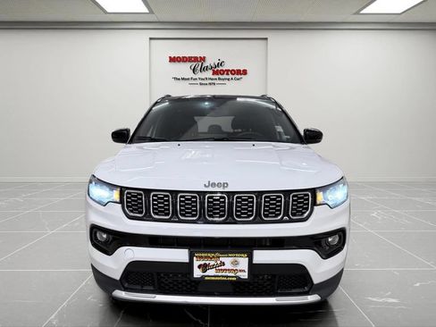 Used 2024 Jeep Compass Limited AWD/4WD image 2