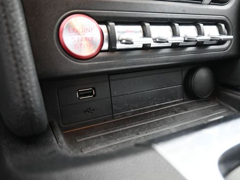 Used 2020 Ford Mustang Premium image 32