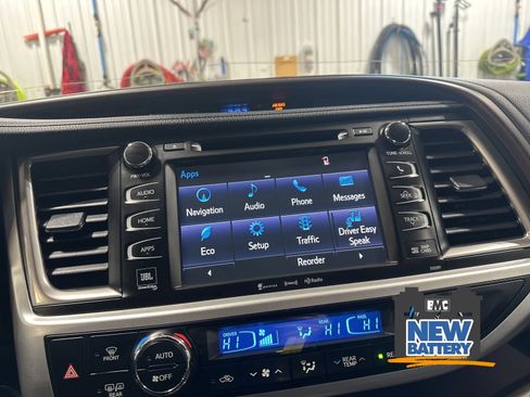 Used 2019 Toyota Highlander Limited w/ Protection Package #3 AWD/4WD image 57