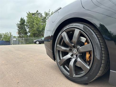 Used 2010 Nissan GT-R Premium image 39