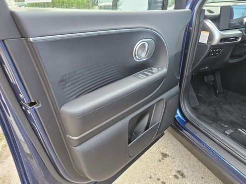 New 2026 Hyundai Ioniq 9 S image 17