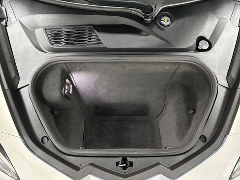 Used 2024 Chevrolet Corvette Stingray Coupe w/ Z51 Performance Package image 30