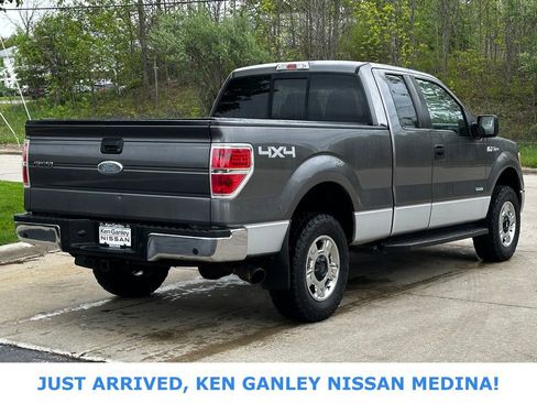Used 2011 Ford F150 XLT w/ XLT Convenience Pkg AWD/4WD image 3