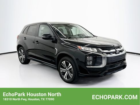 Used 2025 Mitsubishi Outlander Sport SE AWD/4WD image 1