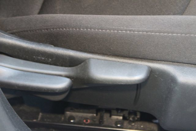 Used 2020 Chevrolet Malibu LS FWD image 12