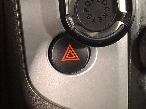 Used 2013 Nissan Xterra S w/ Value Package image 21