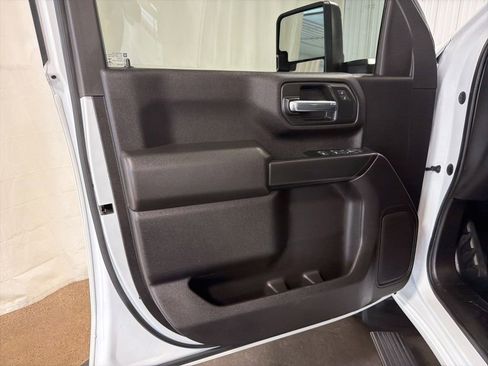 Certified 2024 Chevrolet Silverado 2500 W/T w/ WT Convenience Package AWD/4WD image 4