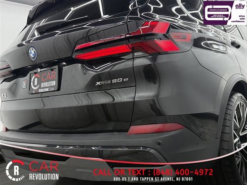 Used 2025 BMW X5 xDrive50e image 55