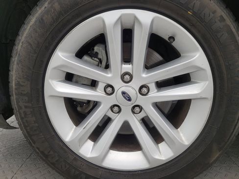 Used 2017 Ford Explorer FWD image 31